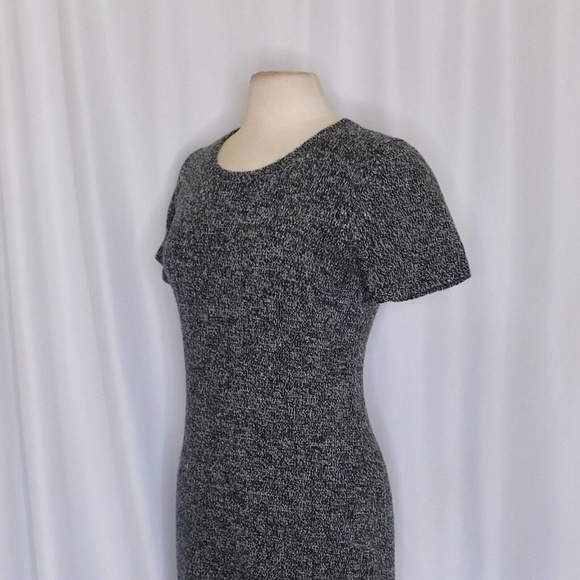 THEORY Wool Dorthea M Loryelle Dress Heathered Gray Sweater Knit Sheath Large - Picture 7 of 16